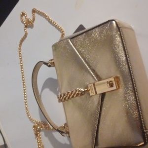 Women's guess purse